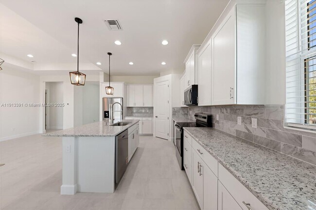 Building Photo - 5786 Aleppo Pne Pl