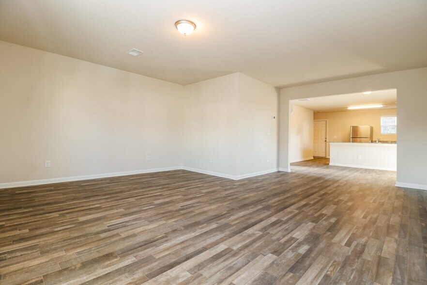 Building Photo - 2 Palmetto Breeze Cir