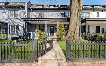 Building Photo - Charming 2BR/1.5BA near Gallaudet University!