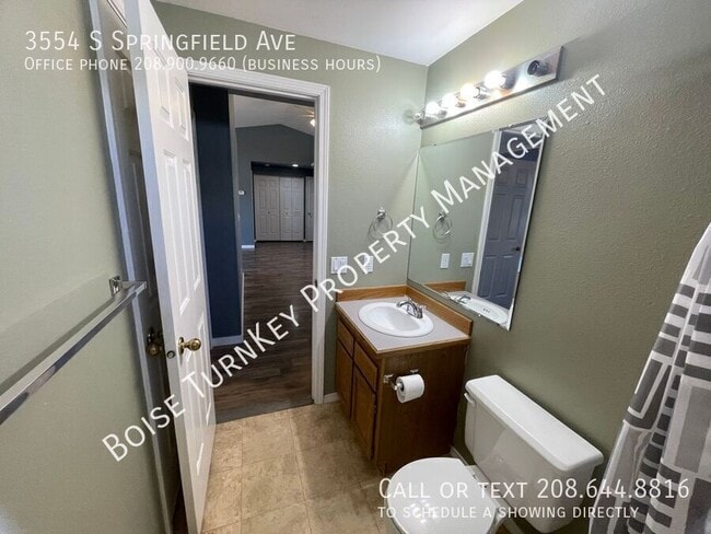 Building Photo - 3554 S Springfield Ave