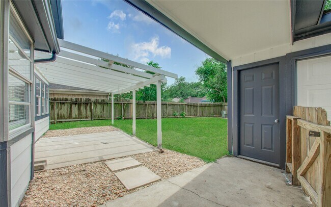 Building Photo - 3514 Quail Meadow Dr