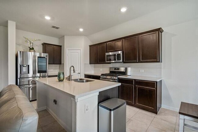 Building Photo - Charming 4-Bedroom Home in Avery Pointe, Anna, TX