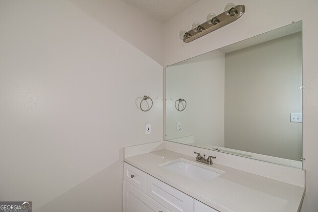 Building Photo - 3766 Hudson Ct