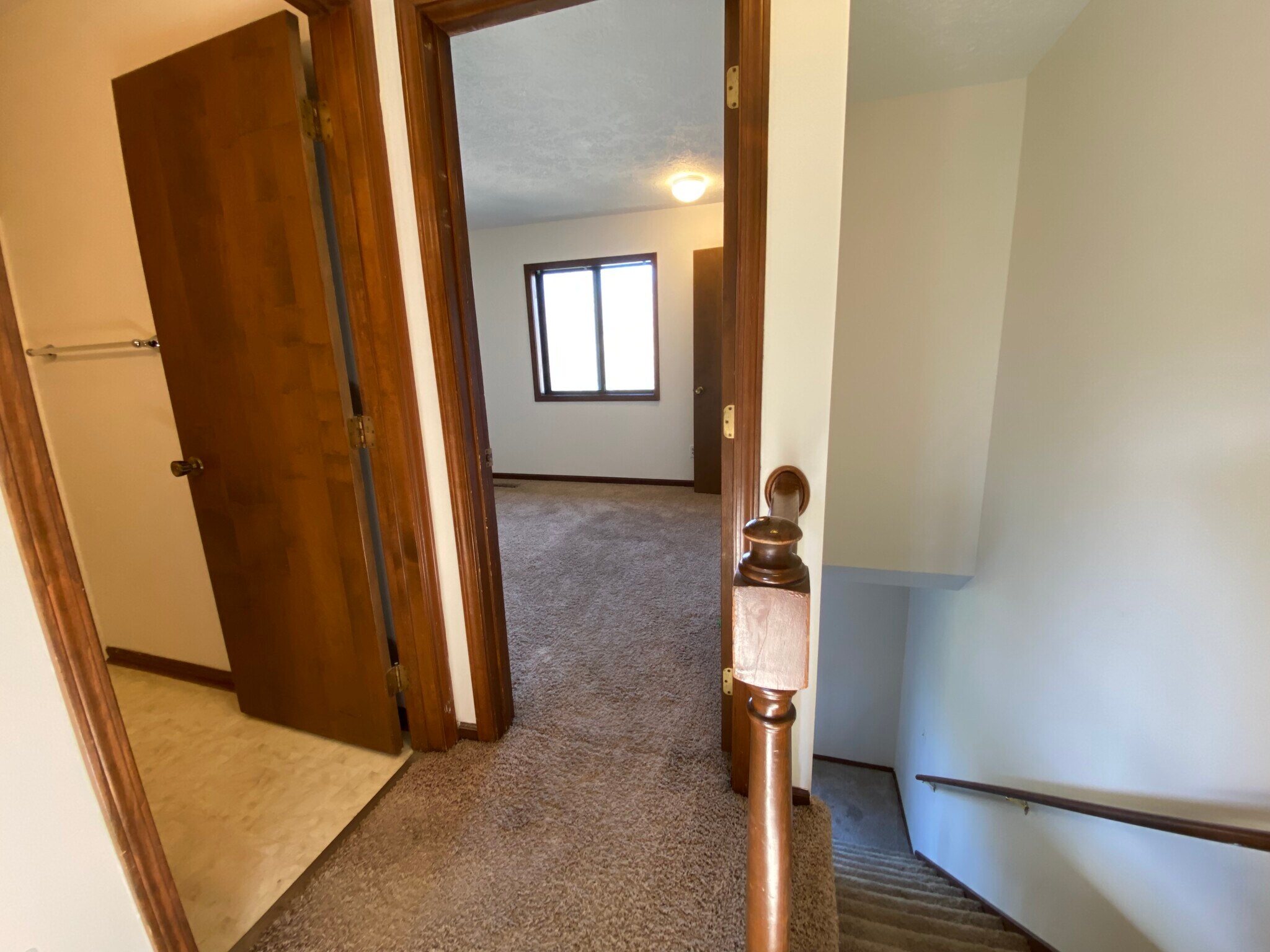 Building Photo - 1933 Hoyt Ave