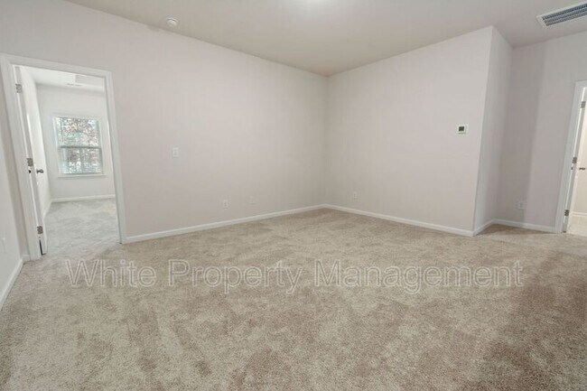 Building Photo - 3209 Glenn Hope Way