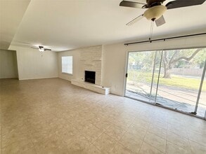 Building Photo - 106 Longacre Dr