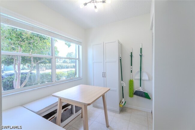 Building Photo - 117 Wading Bird Cir