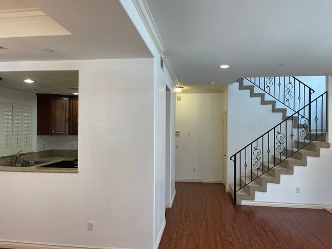 Building Photo - San Gabriel 3 beds 2.5 bathrooms for lease