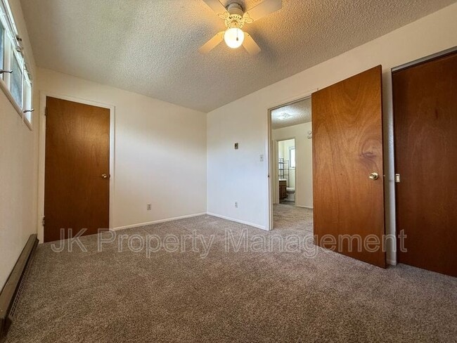 Building Photo - 919 1st Ave SW