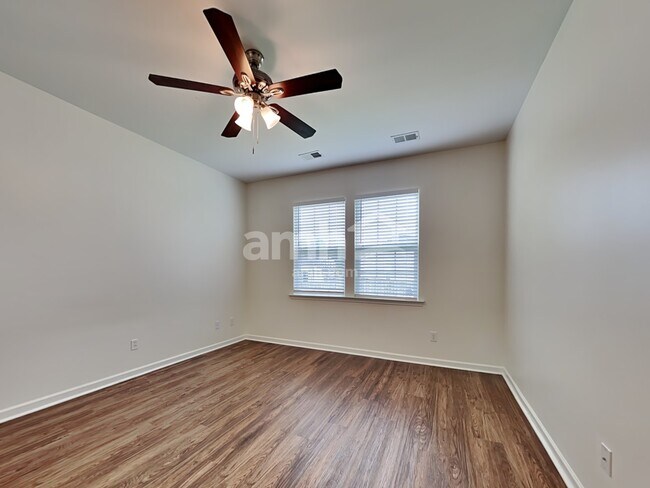 Building Photo - 9684 Spencer Woods Rd