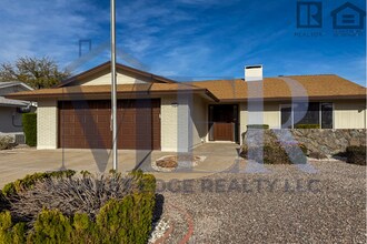 Building Photo - 3Bed/2Bath Home in 55+ Community in Sun Ci...