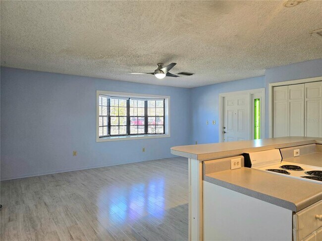 Building Photo - 4004 36th St W