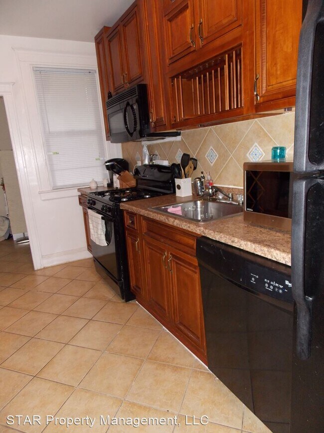Primary Photo - 3 br, 1 bath House - 3212 Ellerslie Ave