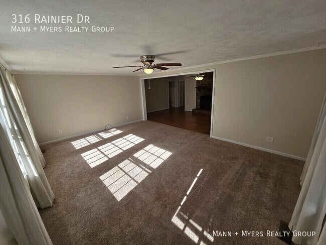 Building Photo - 316 Rainier Dr