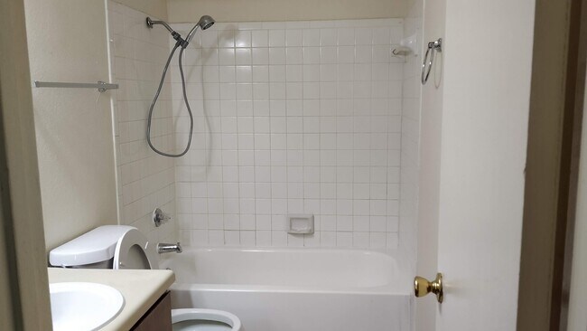 Building Photo - 16303 Lyons School Rd