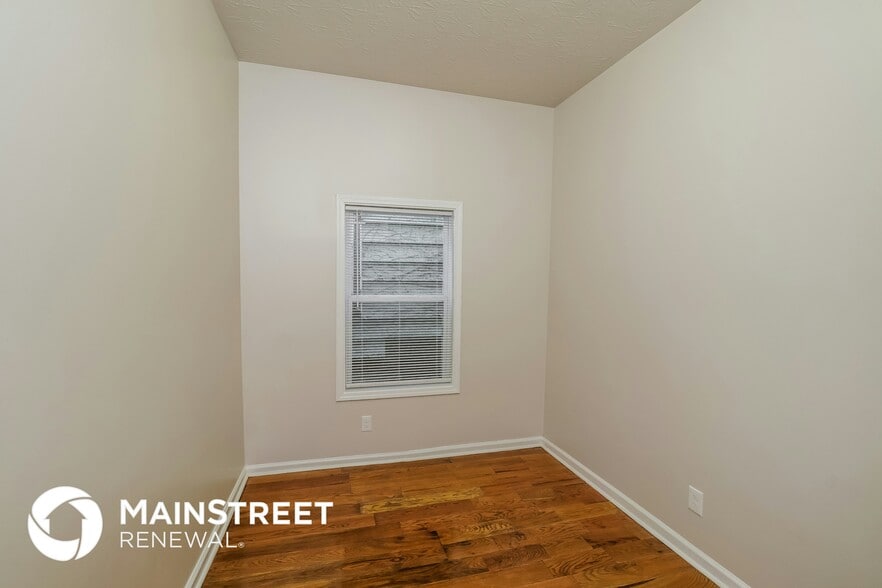 Building Photo - 1464 S 9th St