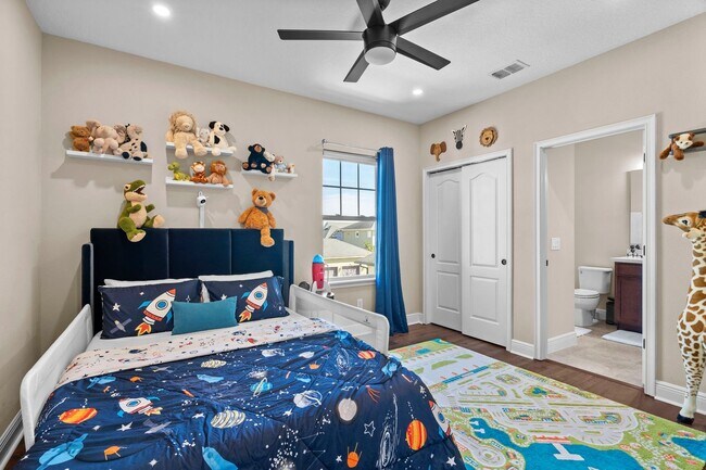 Building Photo - Perfect Home waiting for you!