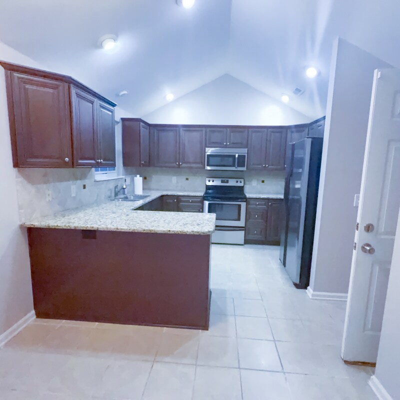 Building Photo - 4575 Cochran Farm Rd SW