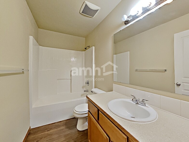 Building Photo - 9202 175th Street Ct E