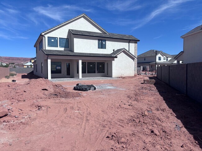 Building Photo - 329 Climber Wharf Ln