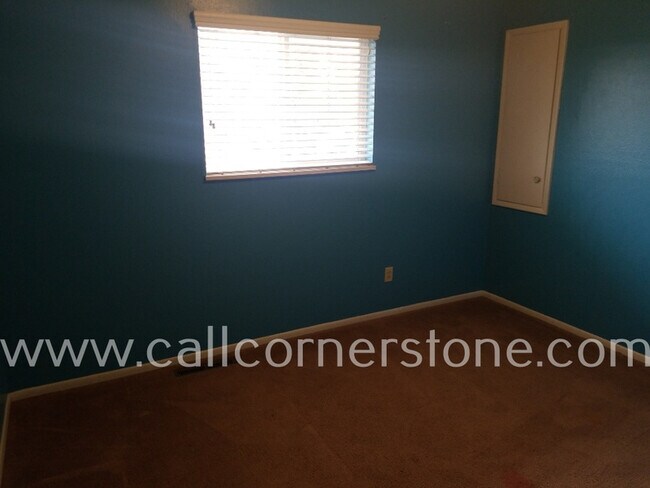 Building Photo - 3622 Alpine Pl