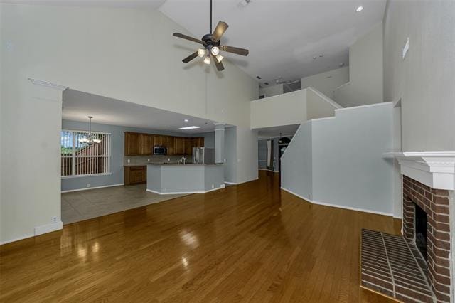 Building Photo - 2428 Kingsley Dr