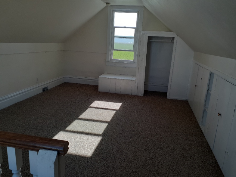 Building Photo - 5958 N 2400 W