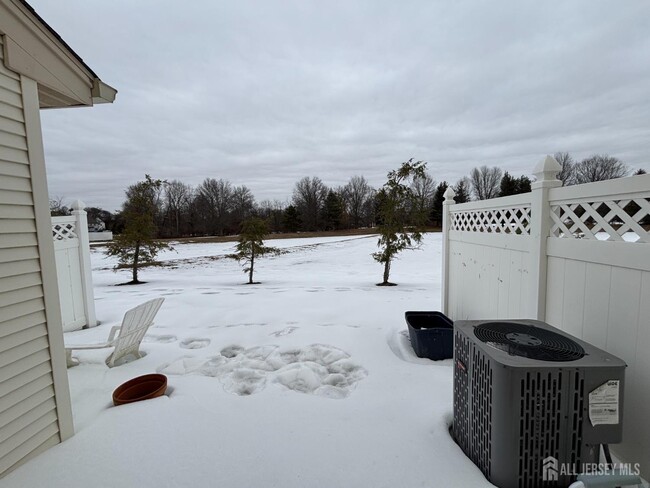 Building Photo - 62 Colleen Ct