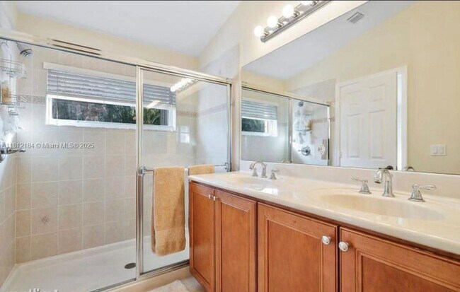 Building Photo - 16129 Poppy Seed Cir