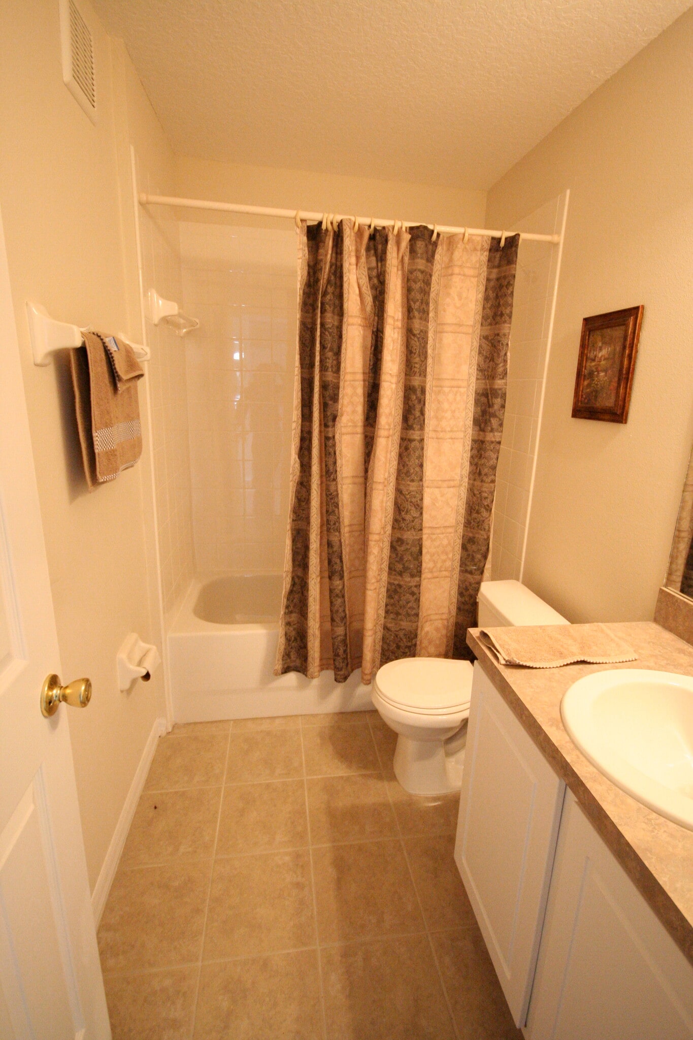 Building Photo - 2629 Emerald Lake Ct