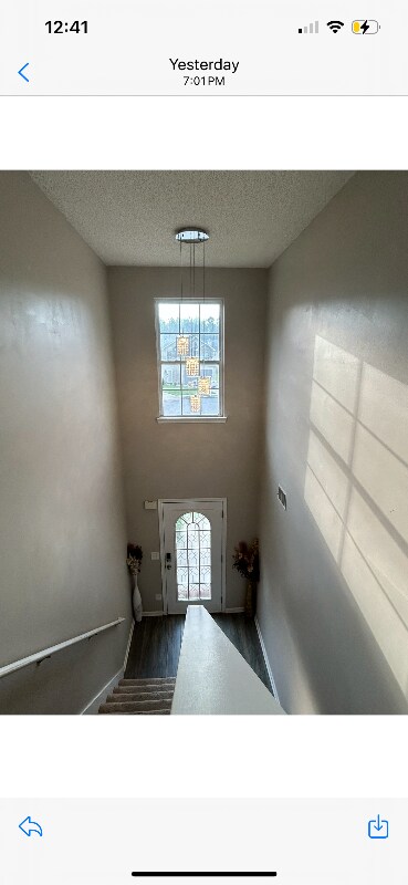 Building Photo - 215 Horseman Run