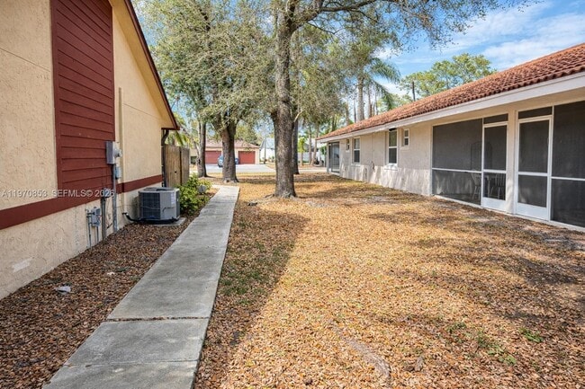 Building Photo - 1186 Periwinkle Pl