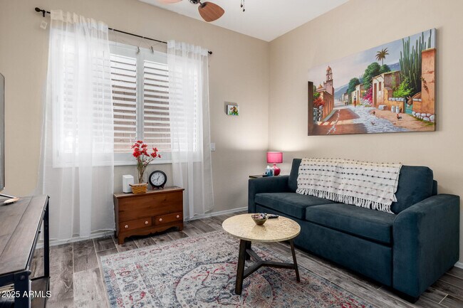 Building Photo - 2735 W Plum Hollow Dr