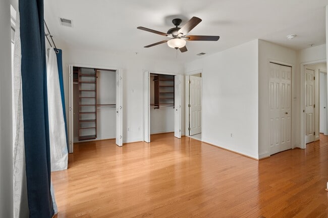 Building Photo - 102 Pilgrim Lndg