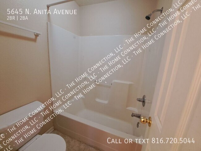 Building Photo - 5645 N Anita Ave