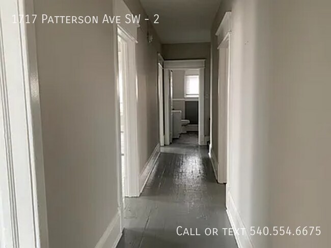 Building Photo - 1717 Patterson Ave SW