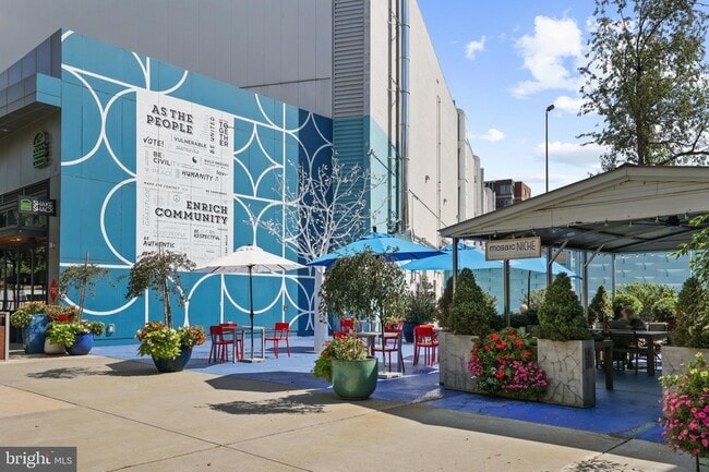 Building Photo - 2858 New Providence Ct