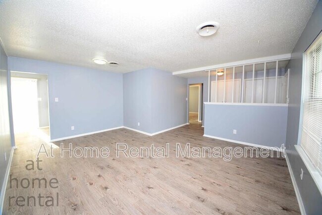 Building Photo - 4716 S Fulton Pl