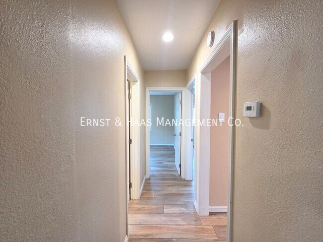 Building Photo - 4449 Shadeway Rd