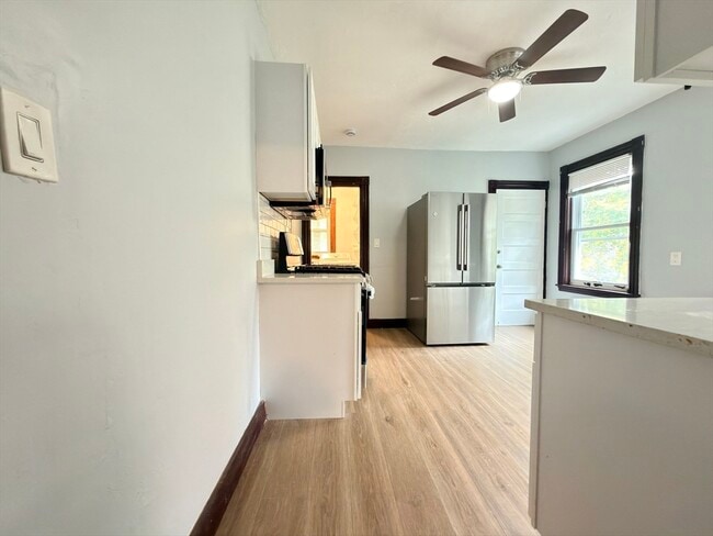 Building Photo - 18 Harold Park