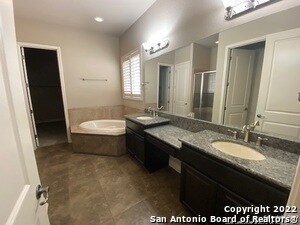 Building Photo - 515 Tranquil Oak