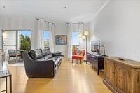 Building Photo - 6000 Shepherd Mountain Cove