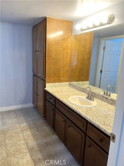 Building Photo - 1006 Arcadia Ave