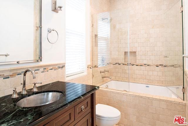 Building Photo - 8524 Appian Way