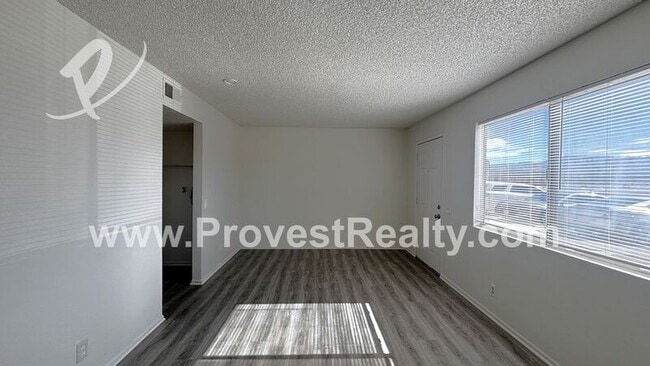 Building Photo - 22544 Sioux Rd