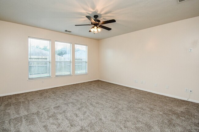 Building Photo - 19327 Poppy Grove Ln