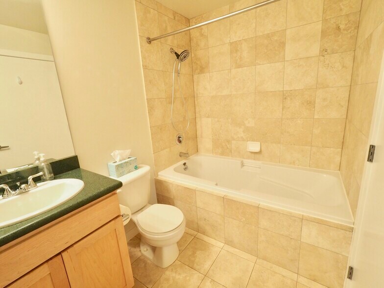 Bathroom - 275 S Harrison St