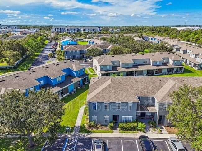 Building Photo - 6723 Lake Camden Way