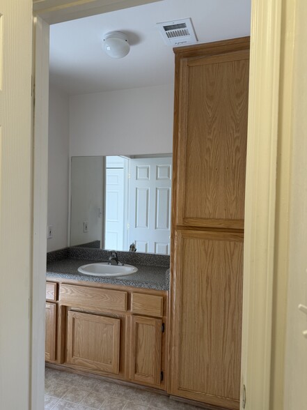 Building Photo - 21420 Golden Hills Blvd