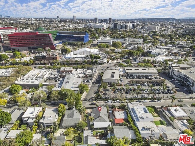 Building Photo - 8953 Keith Ave